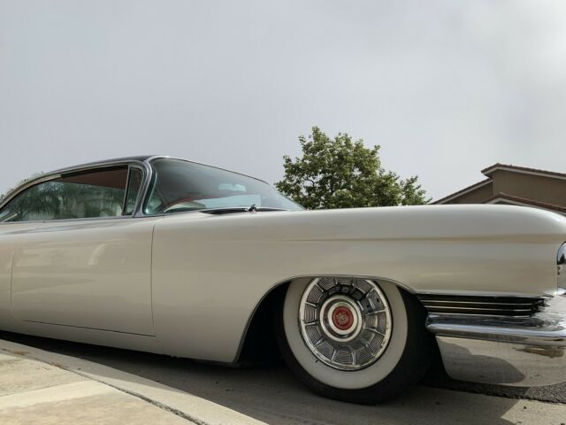 Cadillac coupe de ville 62 series 1960 image number 17