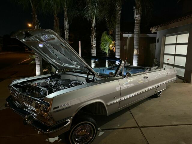 Chevrolet Impala 1963 image number 2