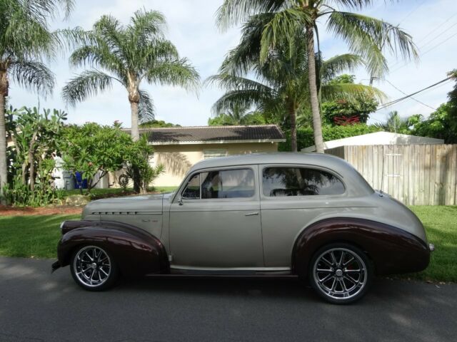 Chevrolet Master Deluxe 1940 image number 2