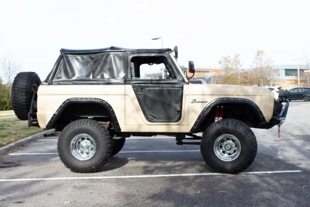 Ford Bronco 1969 image number 7