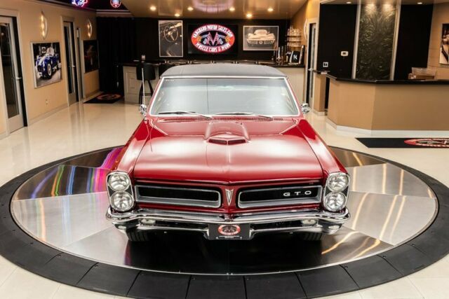 Pontiac GTO 1965 image number 7