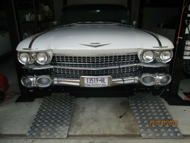 Cadillac Fleetwood 1959 image number 23