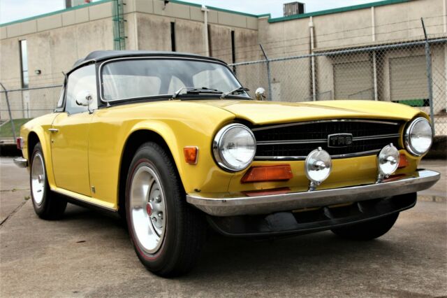 Triumph TR-6 1973 image number 0