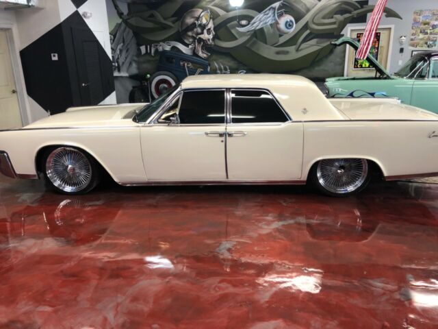 Lincoln Continental 1963 image number 29