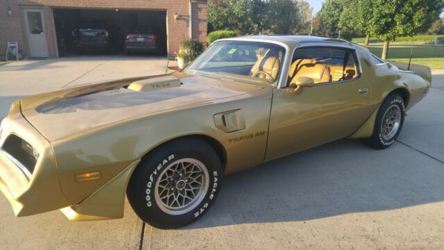 Pontiac Trans Am 1979 image number 2