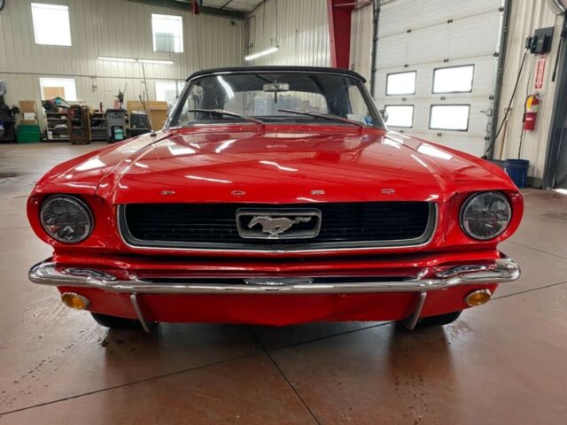 Ford Mustang 1965 image number 16