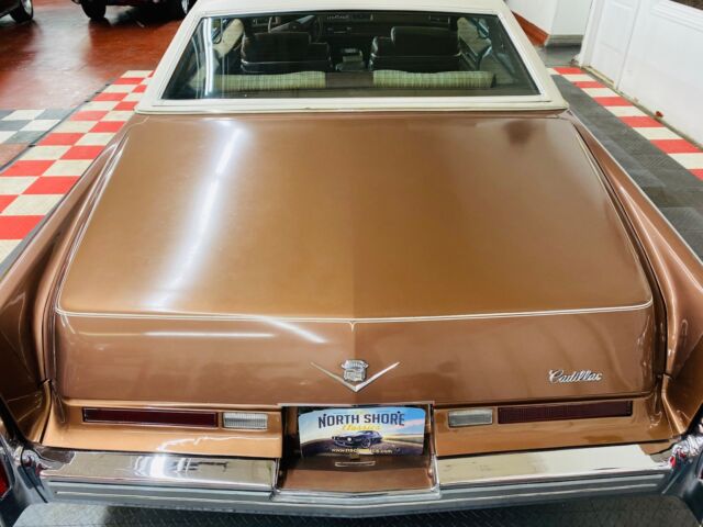 Cadillac DeVille 1975 image number 21