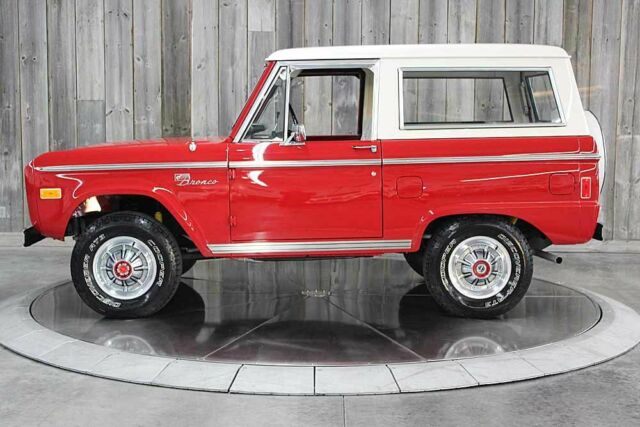 Ford Bronco 1977 image number 1