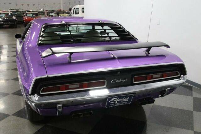 Dodge Challenger 1971 image number 10