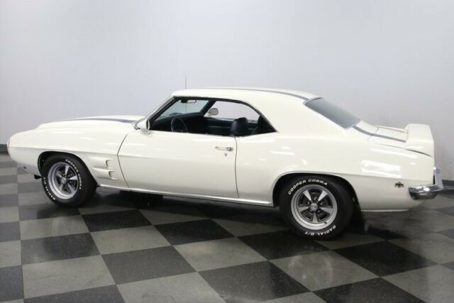 Pontiac Firebird 1969 image number 32