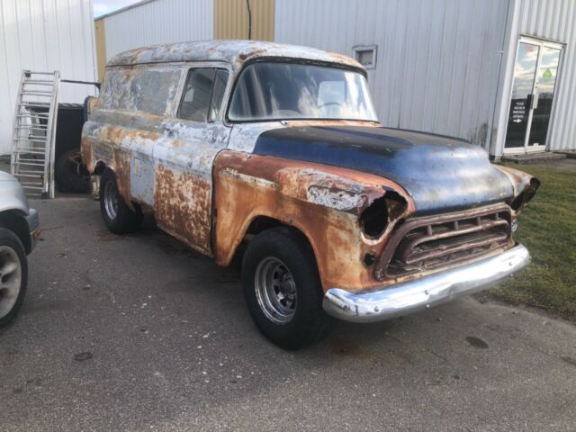 Chevrolet Suburban Delivery Van 1956 image number 0