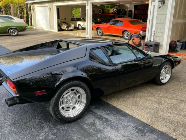 De Tomaso Pantera 1972 image number 18