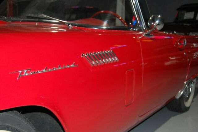 Ford Thunderbird Convertible 1957 image number 8