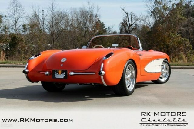 Chevrolet Corvette 1957 image number 27