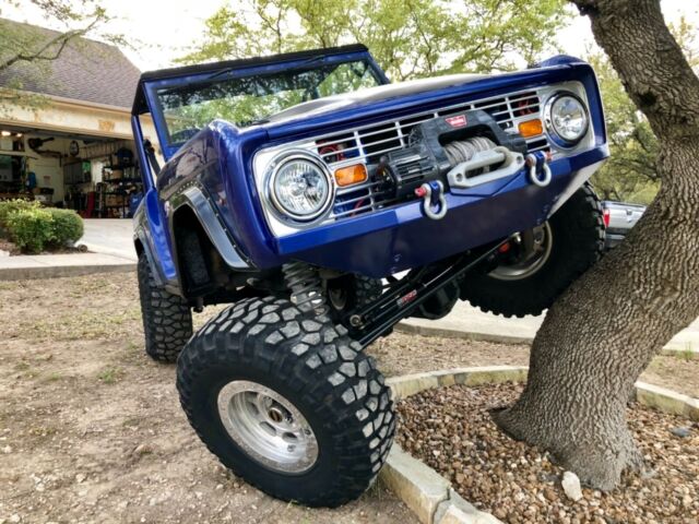 Ford Bronco 1969 image number 14