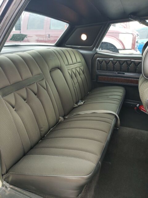 Lincoln Continental 1969 image number 15