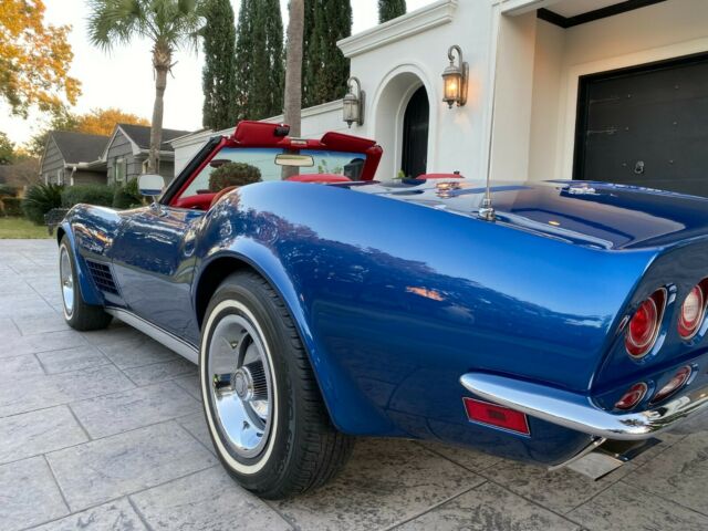 Chevrolet Corvette 1972 image number 31