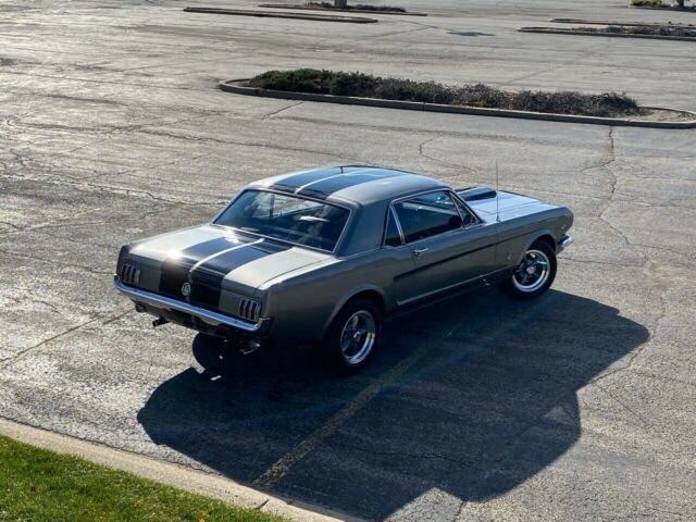 Ford Mustang 1965 image number 25