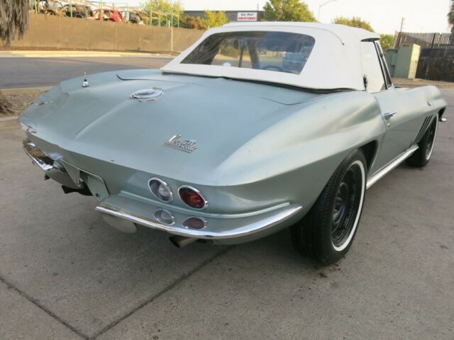 Chevrolet Corvette 1966 image number 0