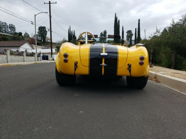 Shelby Cobra 1965 image number 29