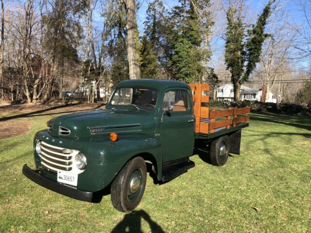 Ford F3 1948 image number 0