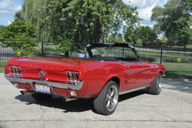 Ford Mustang 1967 image number 33