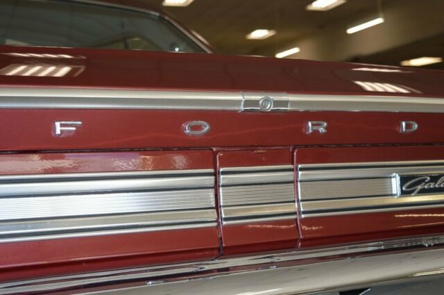 Ford Galaxie 1964 image number 23