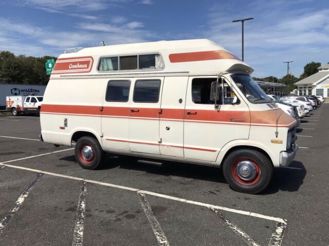 Dodge B300 Coachmen Campervan RV 1976 image number 1