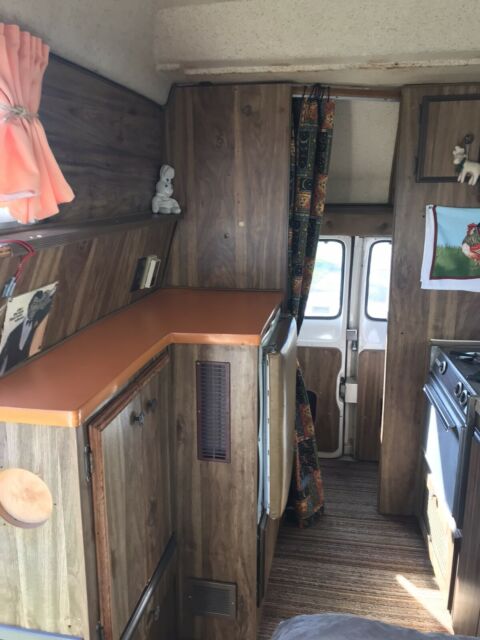 Dodge B300 Coachmen Campervan RV 1976 image number 11