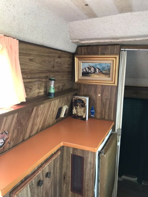 Dodge B300 Coachmen Campervan RV 1976 image number 9