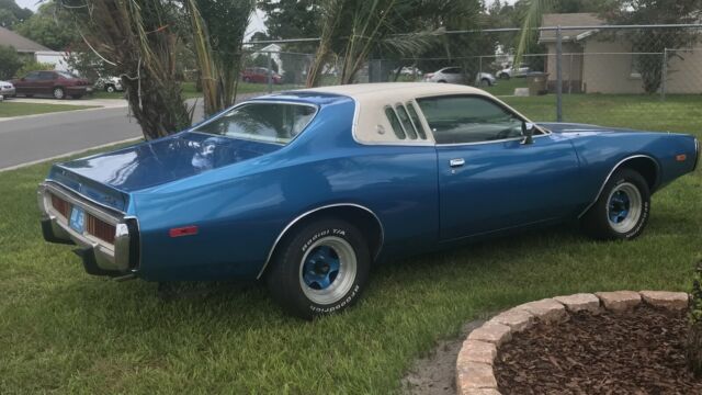 Dodge charger SE 1973 image number 1