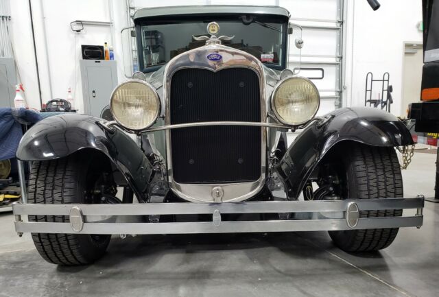 Ford Model A 1930 image number 2