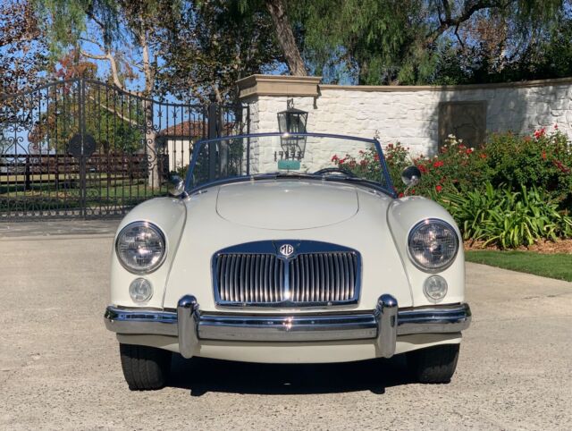 MG MGA 1960 image number 1