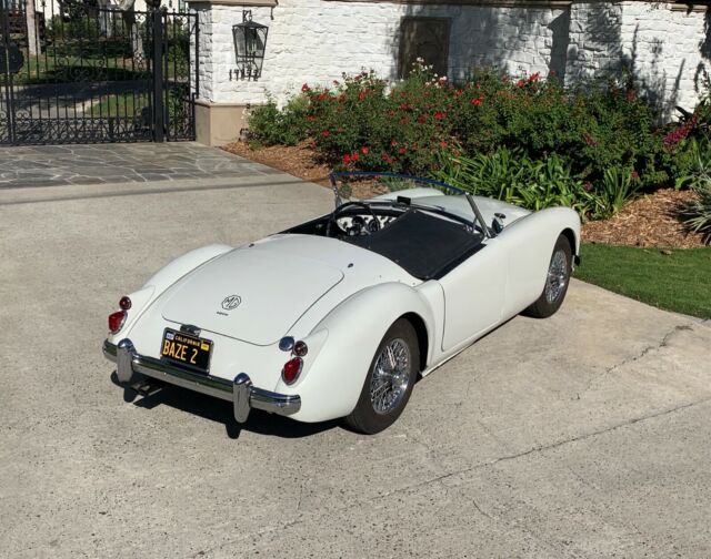 MG MGA 1960 image number 29