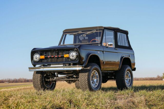 Ford Bronco 1977 image number 18