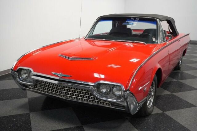 Ford Thunderbird 1962 image number 20