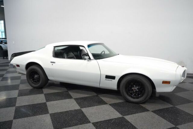 Pontiac Firebird 1971 image number 16