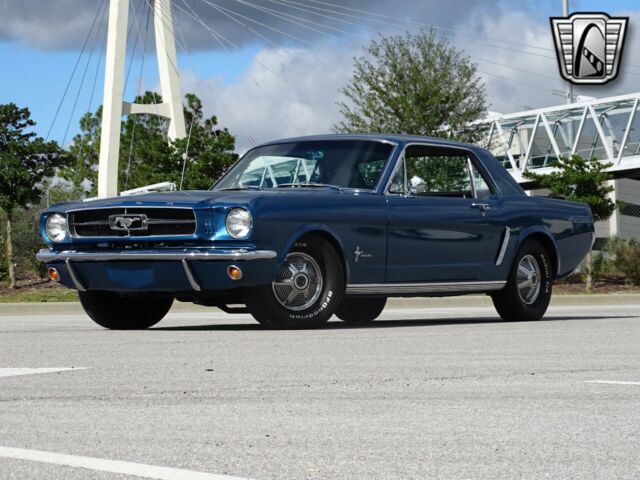 Ford Mustang 1965 image number 28