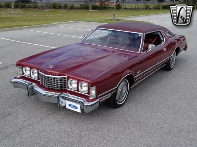 Ford Thunderbird 1975 image number 11