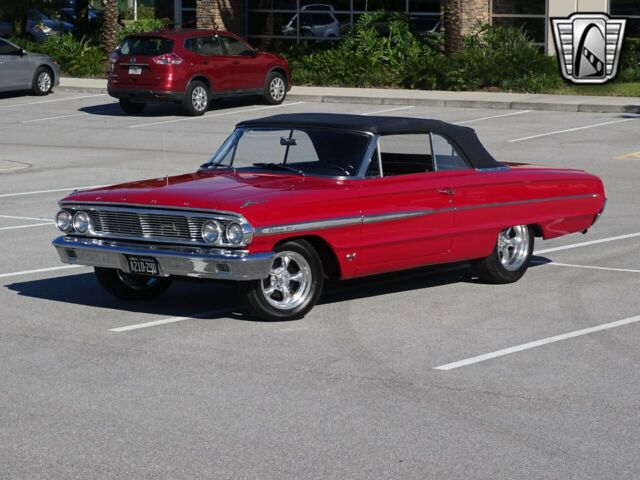 Ford Galaxie 1964 image number 10