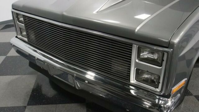 Chevrolet C-10 1977 image number 22