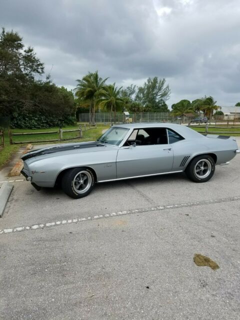 Chevrolet Camaro 1969 image number 1