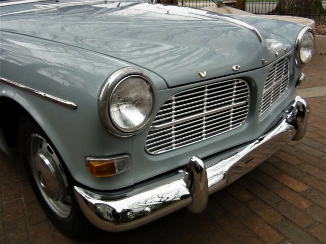 Volvo 122S 1966 image number 18