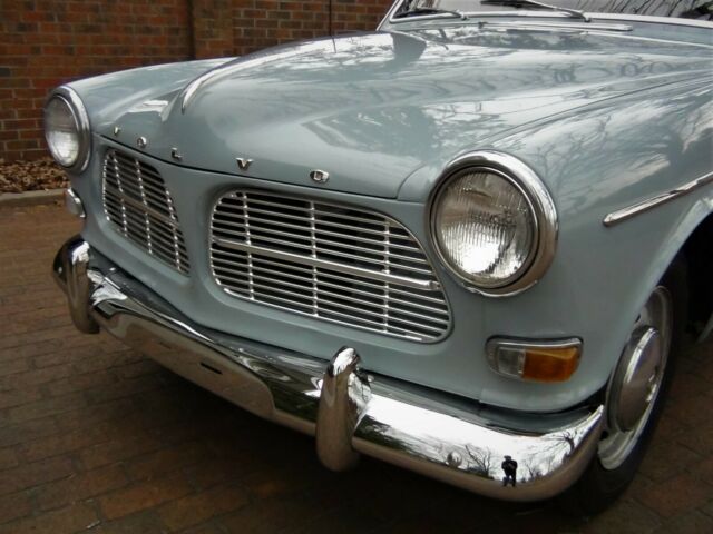 Volvo 122S 1966 image number 19