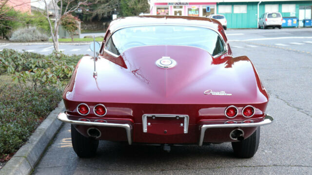 Chevrolet Corvette 1965 image number 30