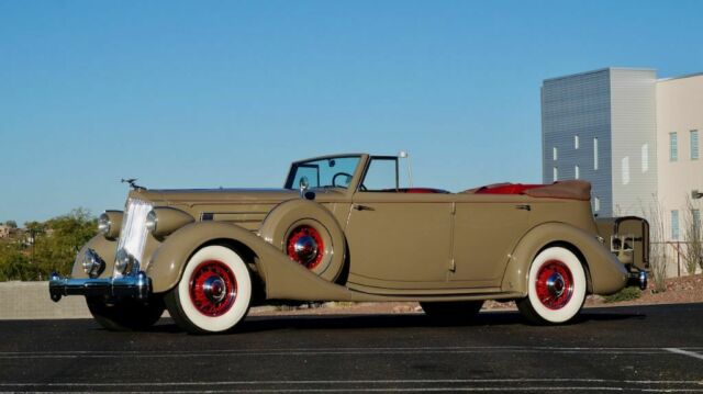 Packard Twelve 1936 image number 1