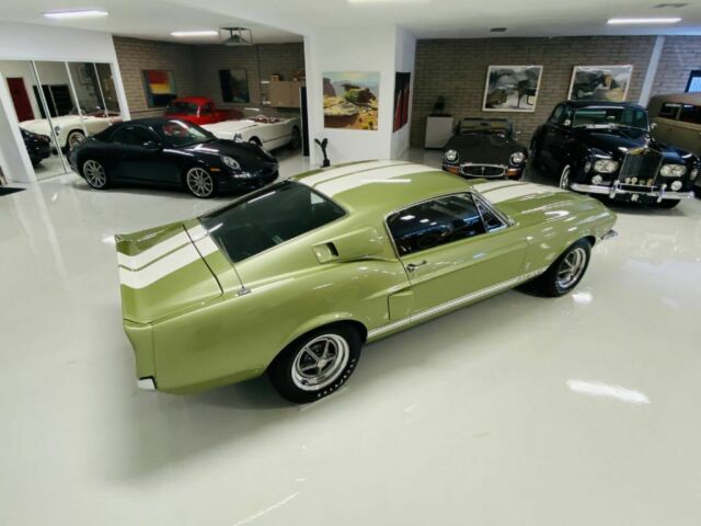 Shelby GT500 1967 image number 15