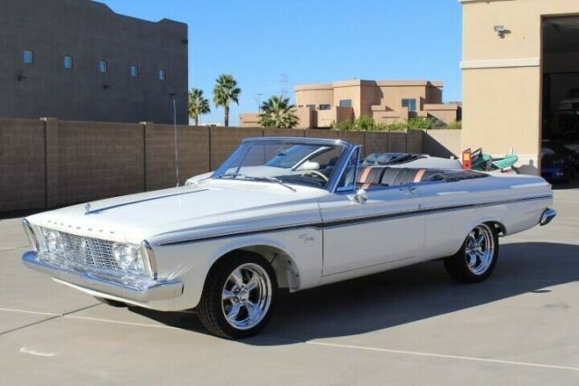 Plymouth Fury 1963 image number 0