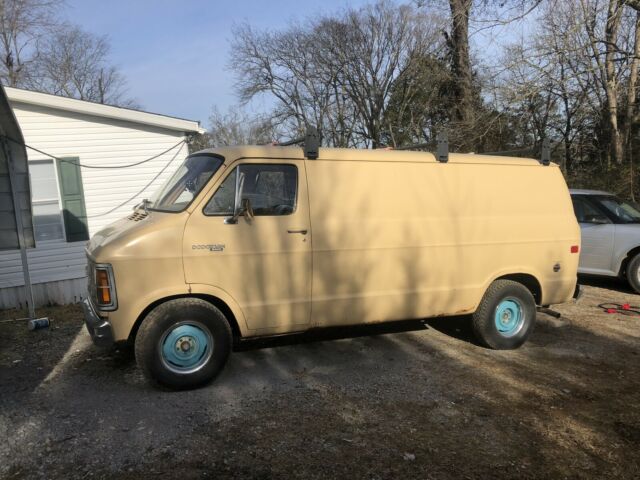 Dodge b200 tradesmen 1979 image number 12