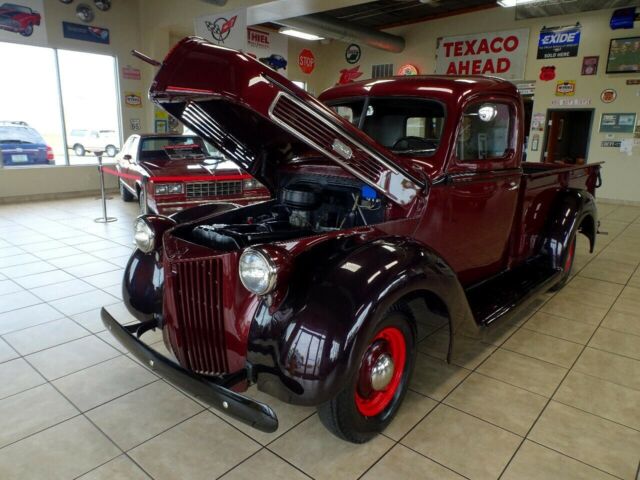 Ford 3/4 Ton Trucks 1941 image number 15